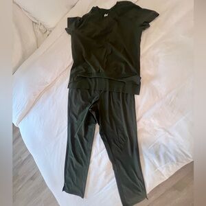 Olive Green Lounge Set size XXL